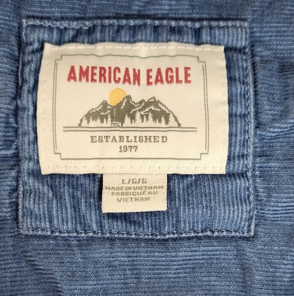 American Eagle Heavyweight Button Flannel Style Top. - Picture 4 of 9